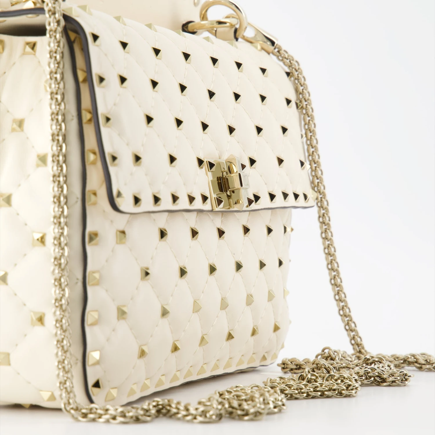 Valentino Garavani Rockstud Spike Bag 3 Valentino Garavani Rockstud Spike Bag - Image 3