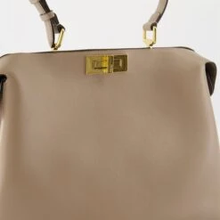 FENDI Sac Peekaboo Soft Large -Fashion Clothing Store 110a5995b3185d6f343cce8c58f42505