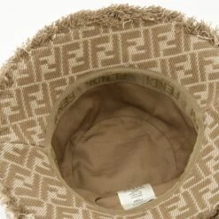 FENDI Chapeau FF En Denim -Fashion Clothing Store 155ca4bd597e780599941d41a22a4a0d