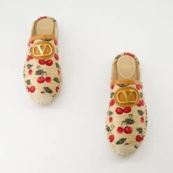 Valentino Garavani Mules Cherryfic -Fashion Clothing Store 178056353a1863098ab5331345b16780