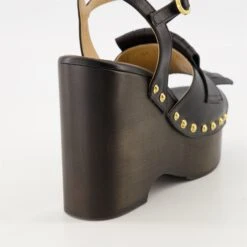 Valentino Garavani Sandales Compensées VLogo 9 Valentino Garavani Sandales Compensées VLogo -Fashion Clothing Store 390de0e679a6e004295ce7d300346eb7