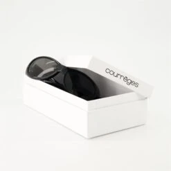 COURREGES Lunettes De Soleil Noires -Fashion Clothing Store 664acf60f383639948ad4b0de9c6abab