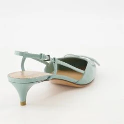 Valentino Garavani Petits Escarpins VLogo -Fashion Clothing Store 7d55e97e931b688077a2c7bb5ba995b6