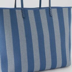 FENDI Sac Cabas Roll -Fashion Clothing Store 93ecb421ecf0024589810e65ad4f8f95