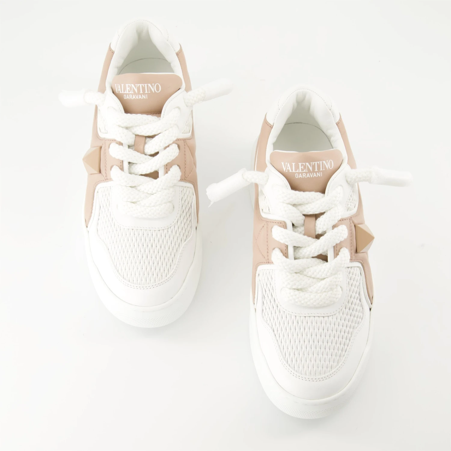 Valentino Garavani Baskets One Stud XL 6 Valentino Garavani Baskets One Stud XL - Image 6