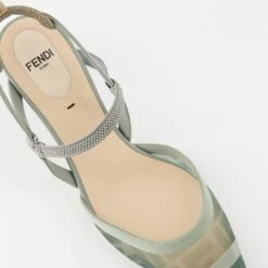 FENDI Escarpins Colibrì -Fashion Clothing Store bf41122b44d91303b016cba43bb2ccc7