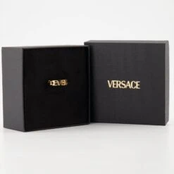 Versace Bague à Logo 5 Versace Bague à Logo -Fashion Clothing Store c0796d1e3bad913cf13509ada59290c8