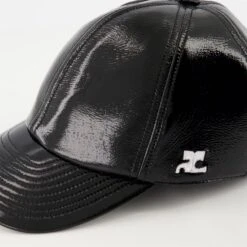 COURREGES Casquette Réédition En Vinyl 9 COURREGES Casquette Réédition En Vinyl -Fashion Clothing Store d4dcbce305bc549820a1d04f97f898a2