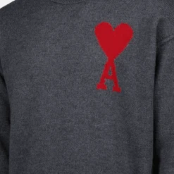 Pull Ami De Coeur Rouge -Fashion Clothing Store d74ef32e18612e695562d3fa8eefd755