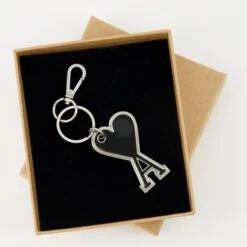 Porte-clés Ami De Coeur 5 Porte-clés Ami De Coeur -Fashion Clothing Store d90a97ead431f81e472a0749944469d1