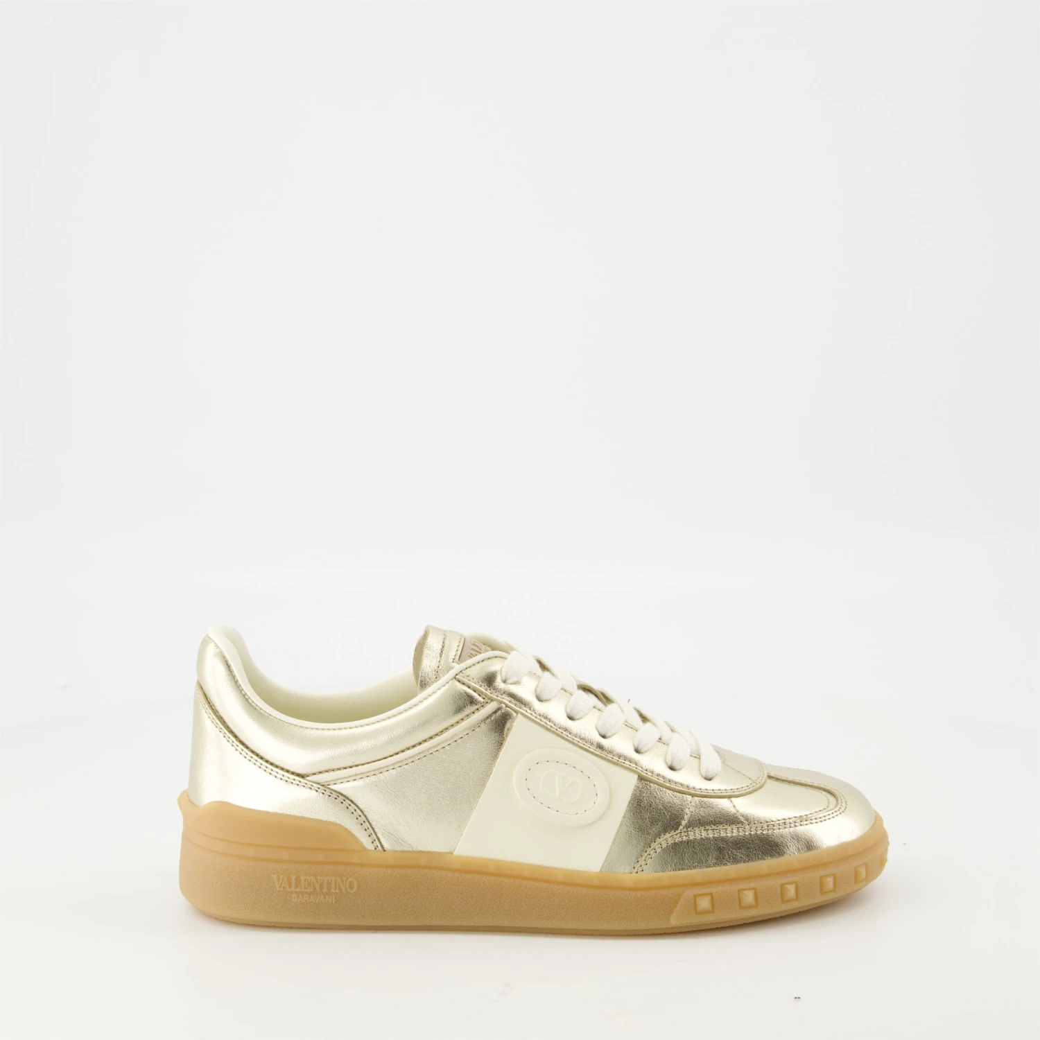 Valentino Garavani Baskets Dorées UpVillage 1 Valentino Garavani Baskets Dorées UpVillage