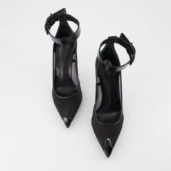 Alexander McQueen Punk Pumps 11 Alexander McQueen Punk Pumps -Fashion Clothing Store escarpins punk a bride noirs 2fa696c1 f075 44df be6b c183eb96c9a1
