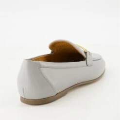 Tod's Mocassins En Cuir Lisse -Fashion Clothing Store f2a75146e74a7af2d183b50b9abc2ca8