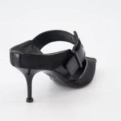 Alexander McQueen Punk Buckle Mules 9 Alexander McQueen Punk Buckle Mules -Fashion Clothing Store mules a boucle punk a bride noirs 537773c8 a657 4605 b7e6 5fe49c11a8f8