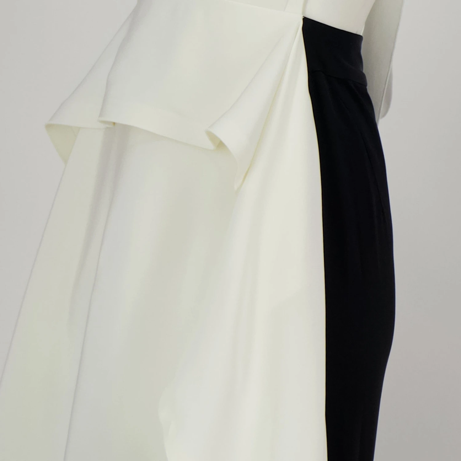 Victoria Beckham Sleeveless Draped Dress 3 Victoria Beckham Sleeveless Draped Dress - Image 3