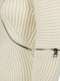 Alexander McQueen Knitted Dress 5 Alexander McQueen Knitted Dress -Fashion Clothing Store robe en laine beige e748ea0a 1aa8 4e94 a869 0cd7fe232df2