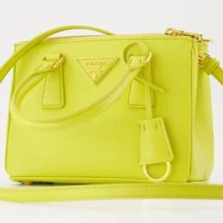 Prada Galleria Saffiano Yellow Bag -Fashion Clothing Store sac galleria en cuir saffiano jaune ccb19bf8 3d53 435c a23b 784dbc963ecc